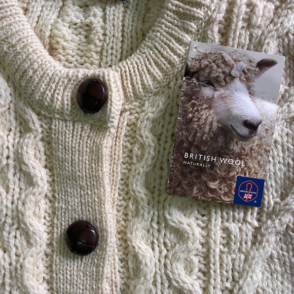 British Wool Knit Cardigan - Picture 5 of 8